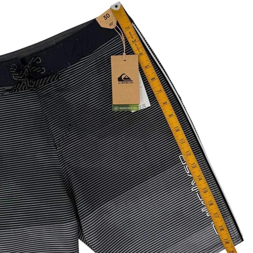NWT Quiksilver Men's SurfSilk Massive 20